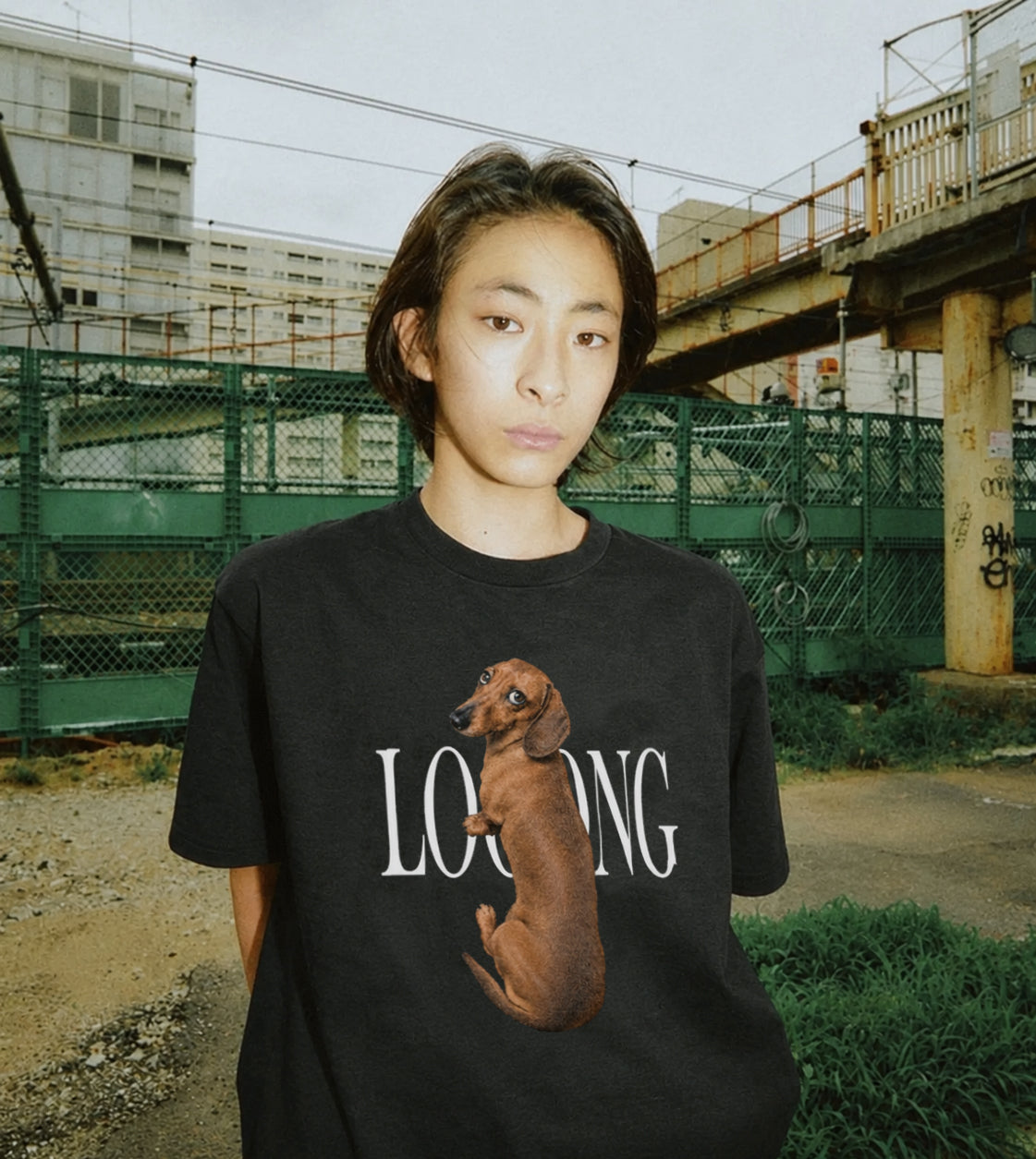 Looong Dachshund Black Tee